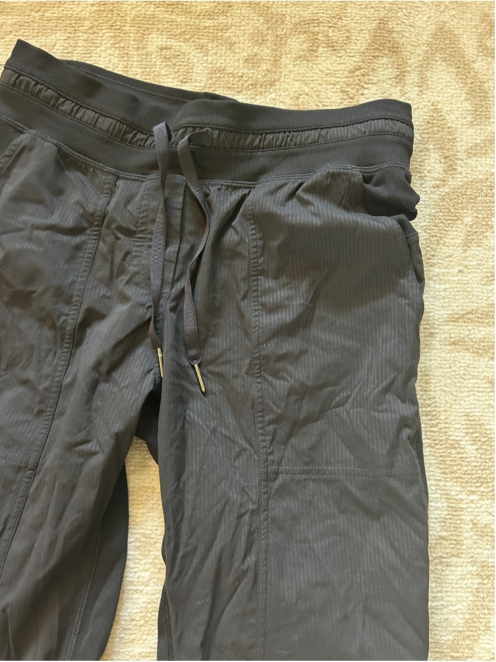 Women's Lululemon Dance Studio Crop Pants Size 4 Black - Picture 7 of 10